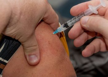ACP Encourages All Adults To Get A Flu Shot